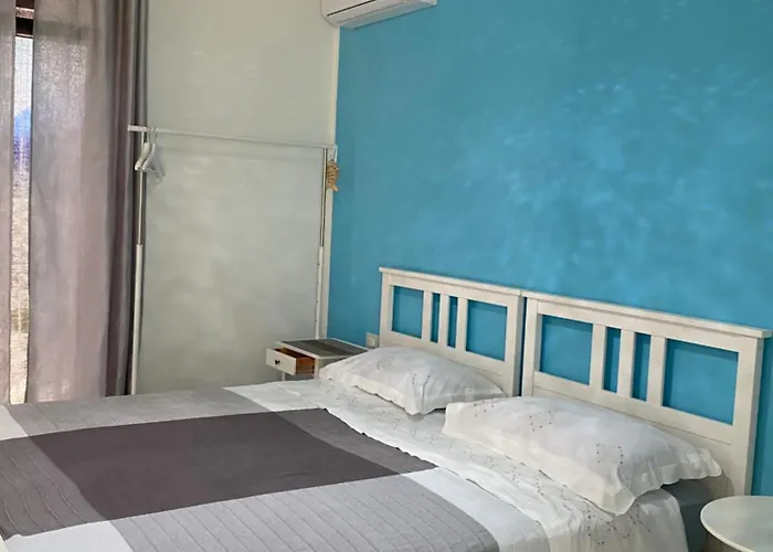 Brezza Del Mare Bed & Breakfast